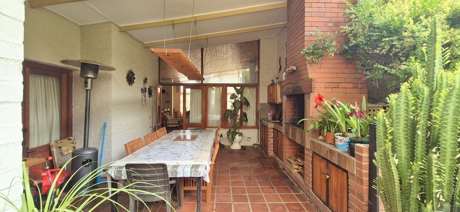 3 Bedroom Property for Sale in Doornkuil Western Cape